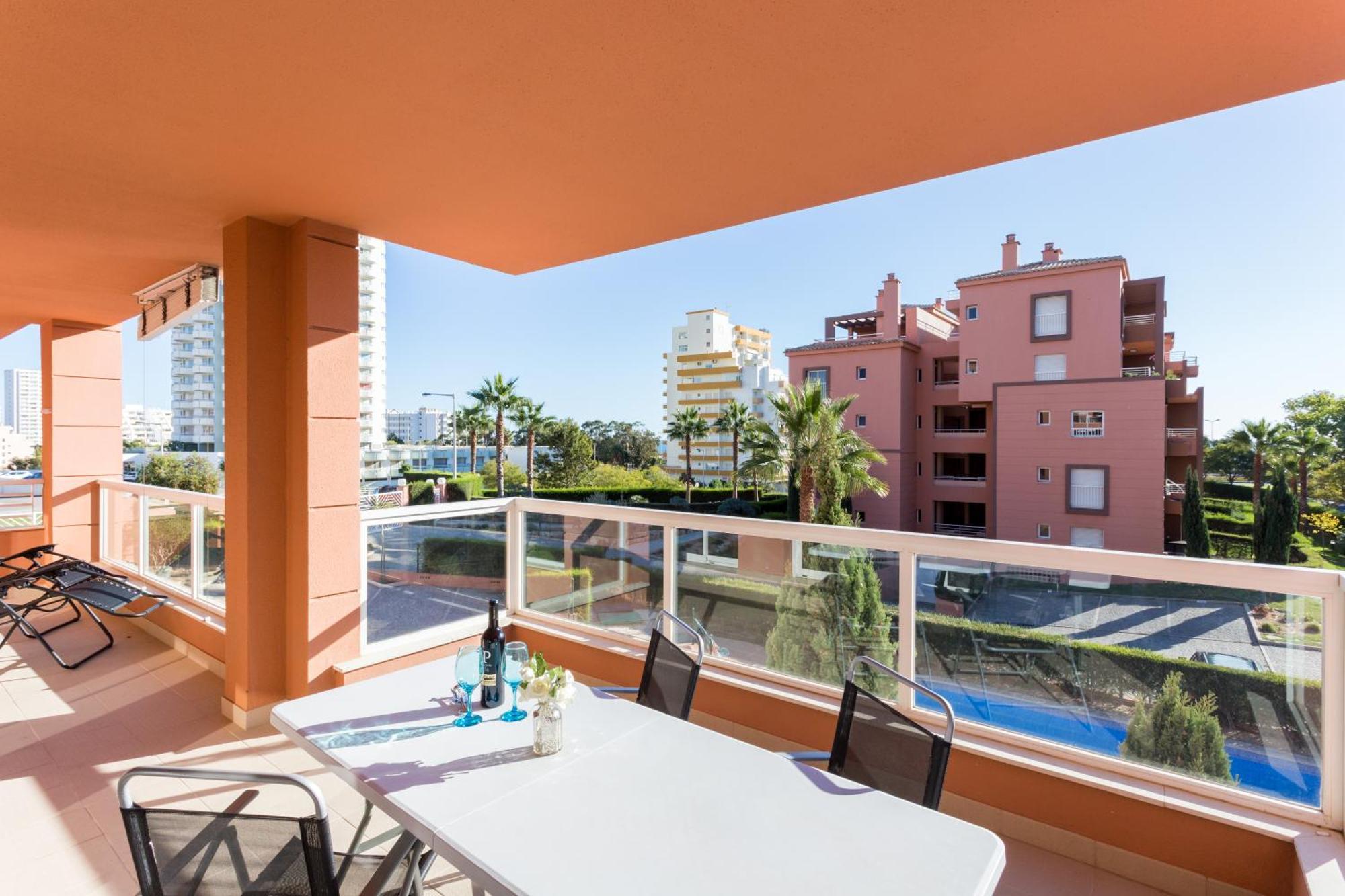 Sun Apartament *